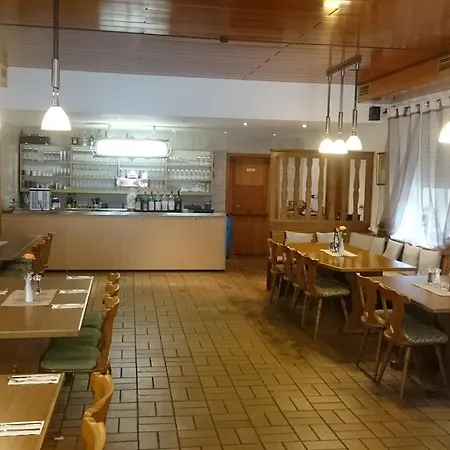 Wilhelm Tell Hotel 2*